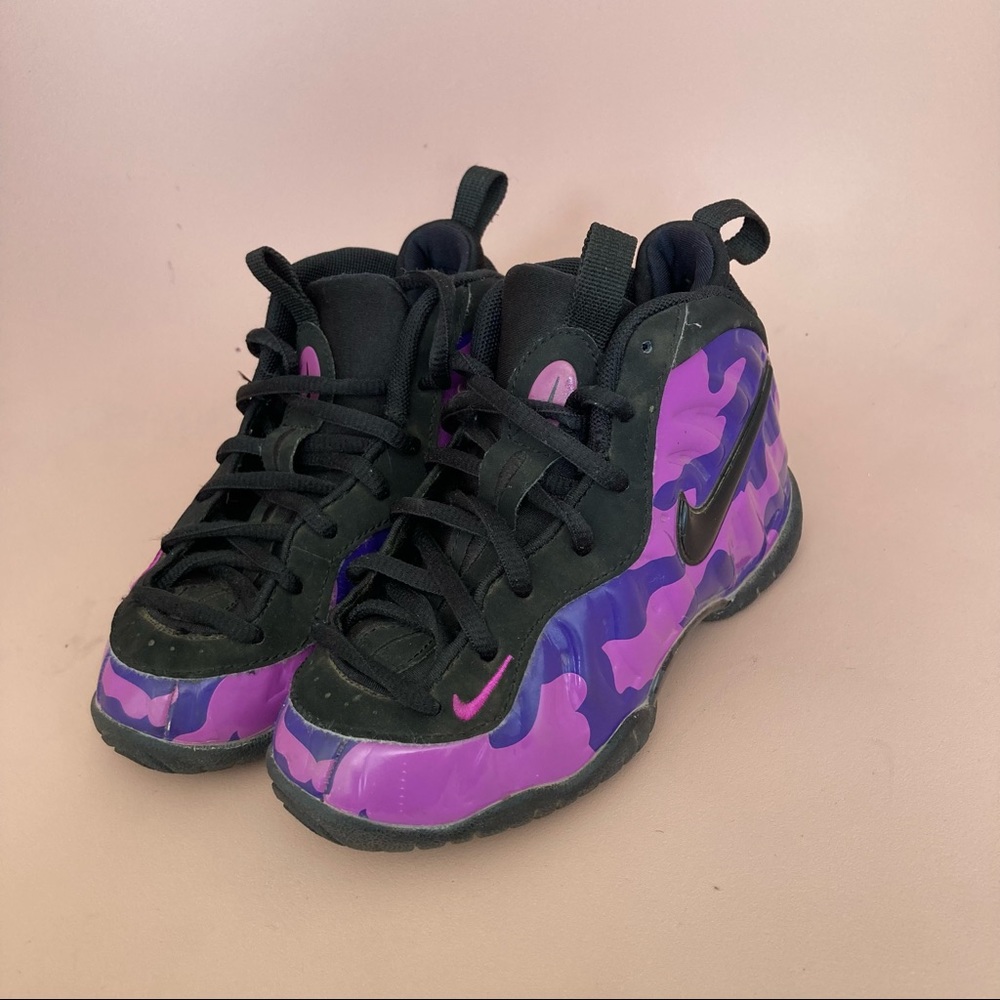 Kids Nike sneakers